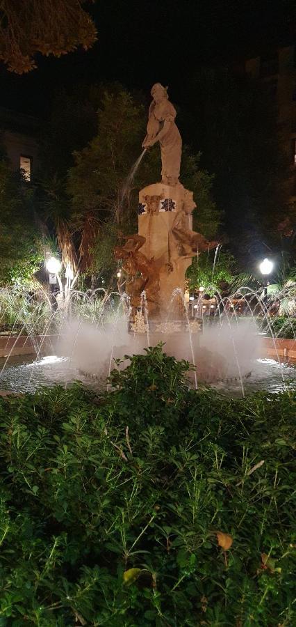 Apartamentos Plaza Alicante Ngoại thất bức ảnh