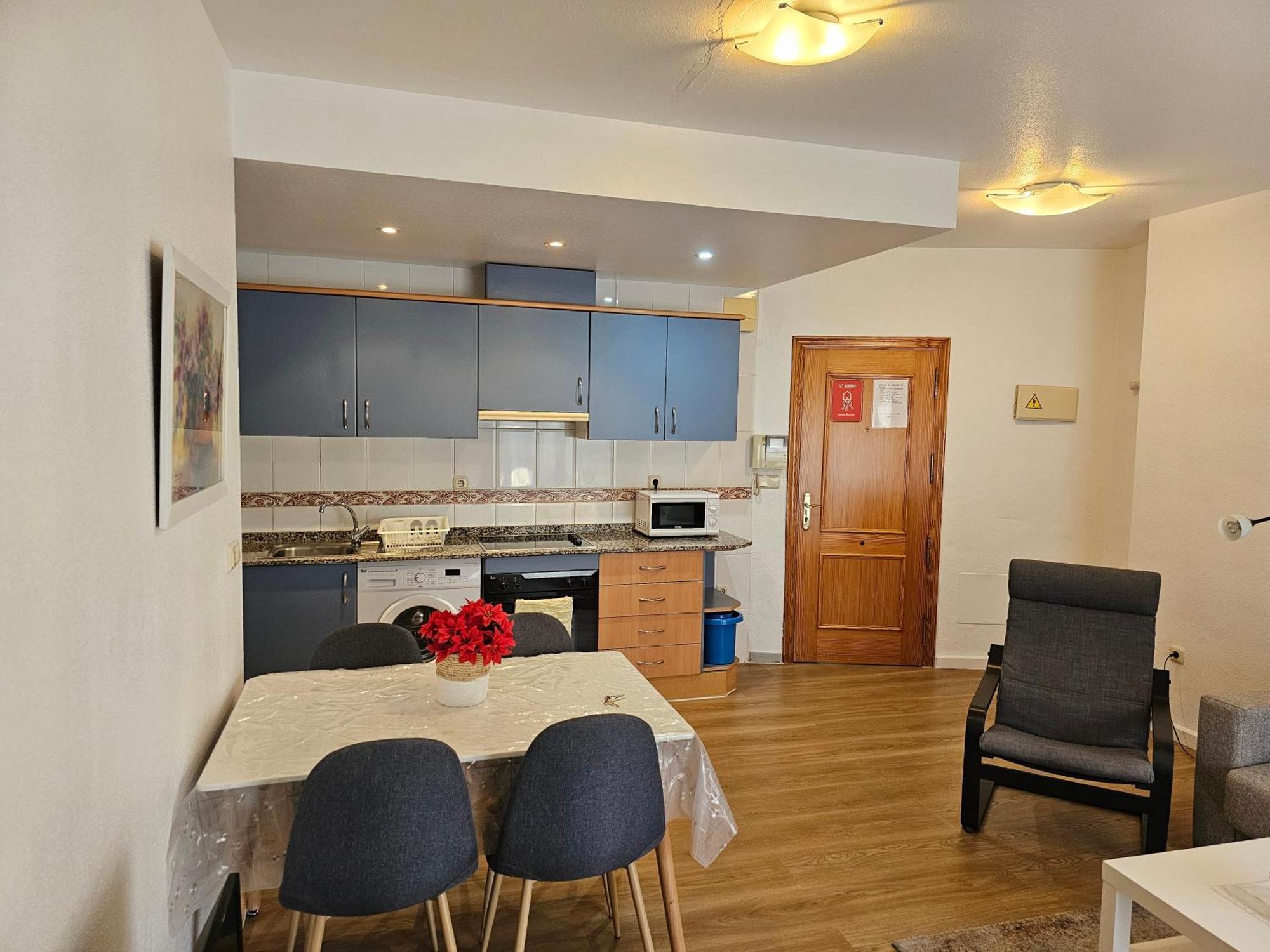 Apartamentos Plaza Alicante Phòng bức ảnh