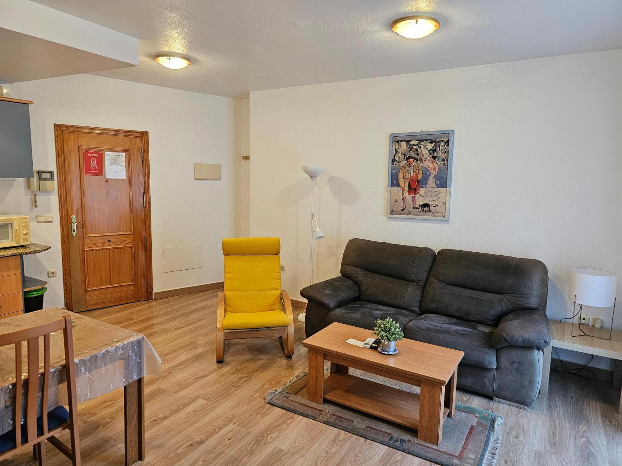 Apartamentos Plaza Alicante Phòng bức ảnh