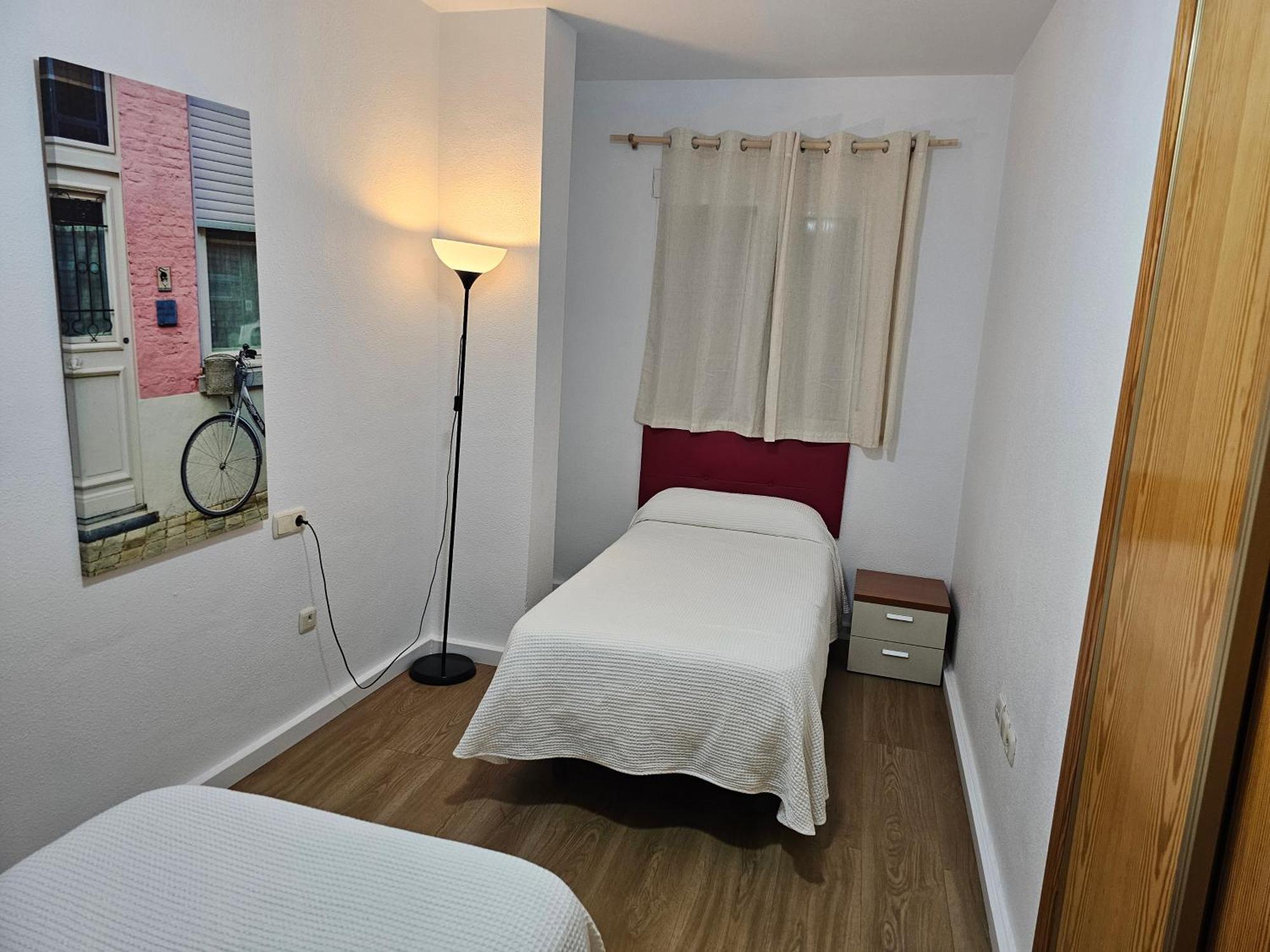 Apartamentos Plaza Alicante Ngoại thất bức ảnh