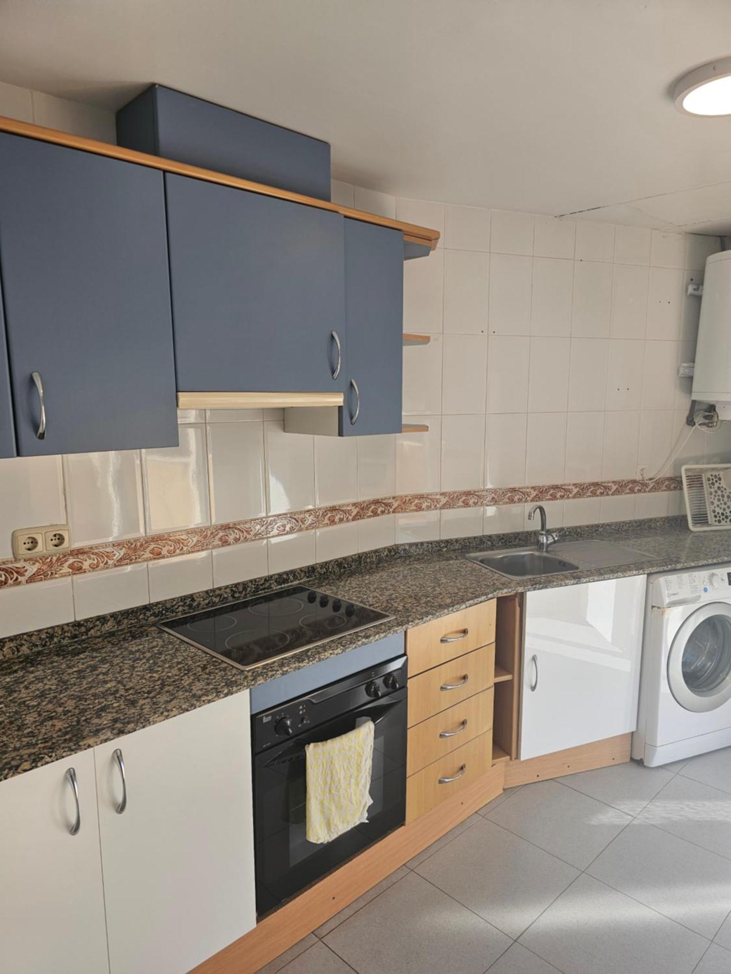 Apartamentos Plaza Alicante Phòng bức ảnh