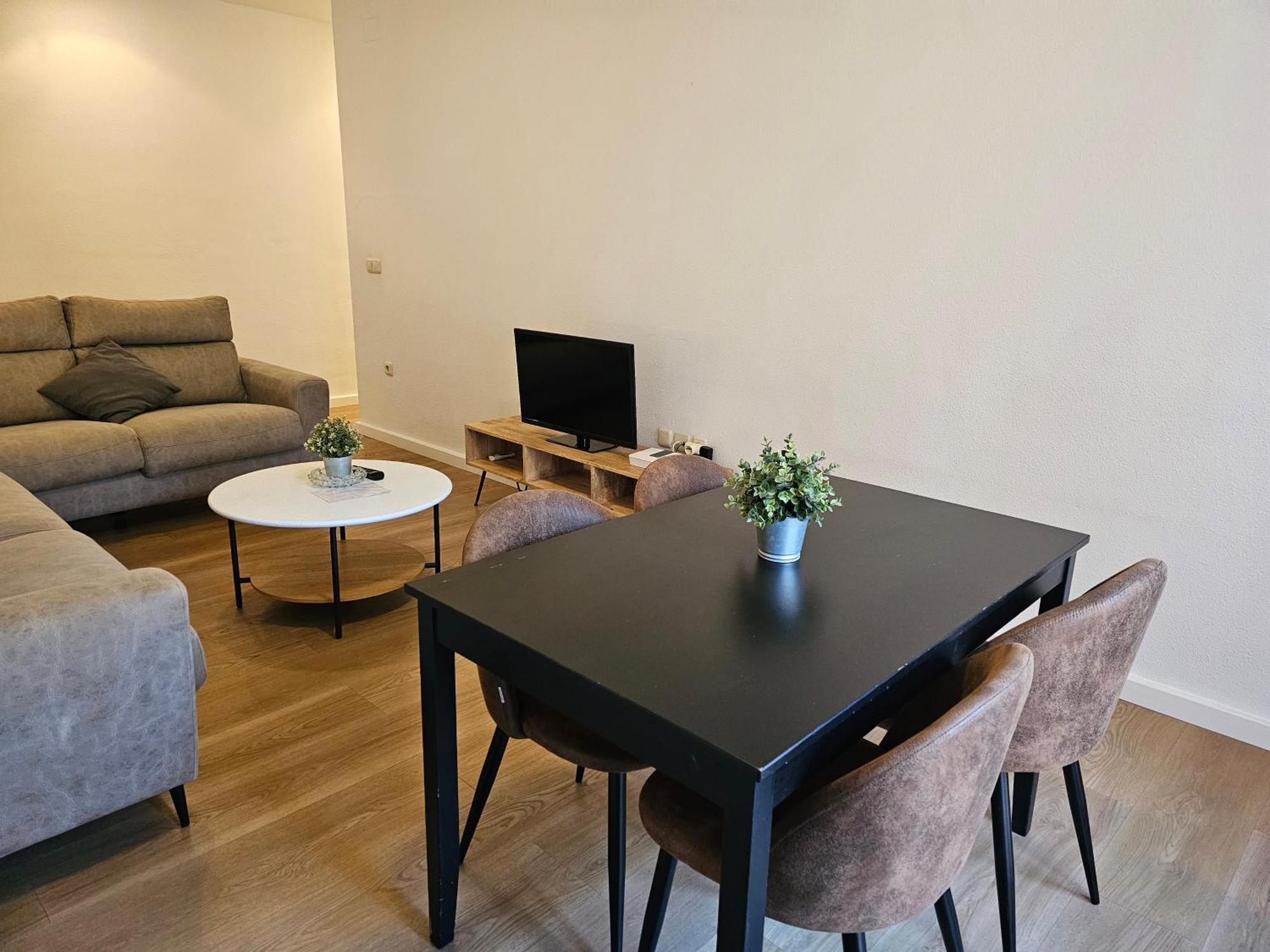 Apartamentos Plaza Alicante Phòng bức ảnh