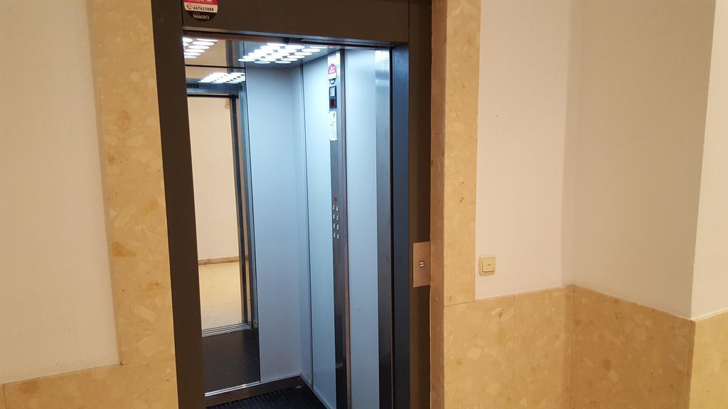 Apartamentos Plaza Alicante Ngoại thất bức ảnh